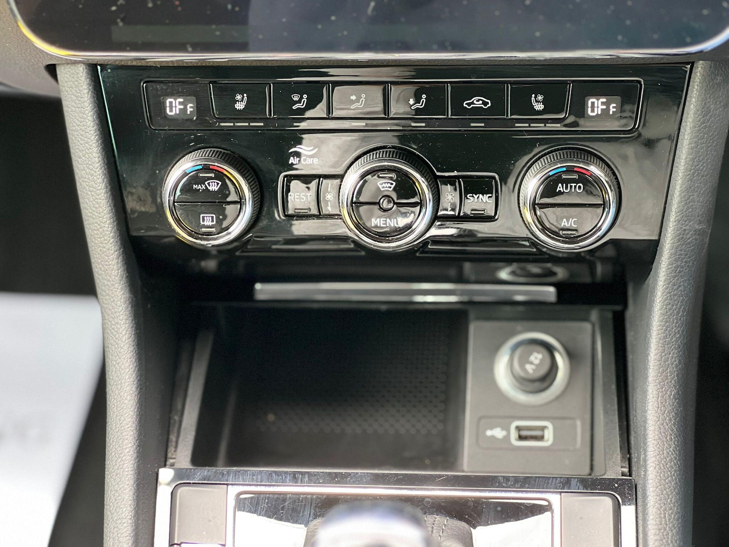 Used Skoda Superb 2019 for sale - 76423339: Photo 24