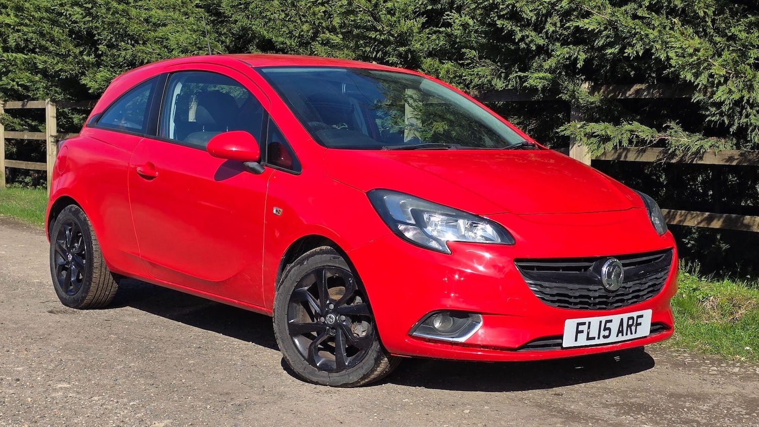 Used Vauxhall Corsa 2015 for sale - 77908877: Photo 2