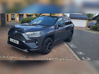 Used Toyota RAV4 2019 for sale - 79361446: Photo