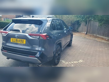 Used Toyota RAV4 2019 for sale - 79361446: Photo