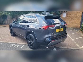 Used Toyota RAV4 2019 for sale - 79361446: Photo