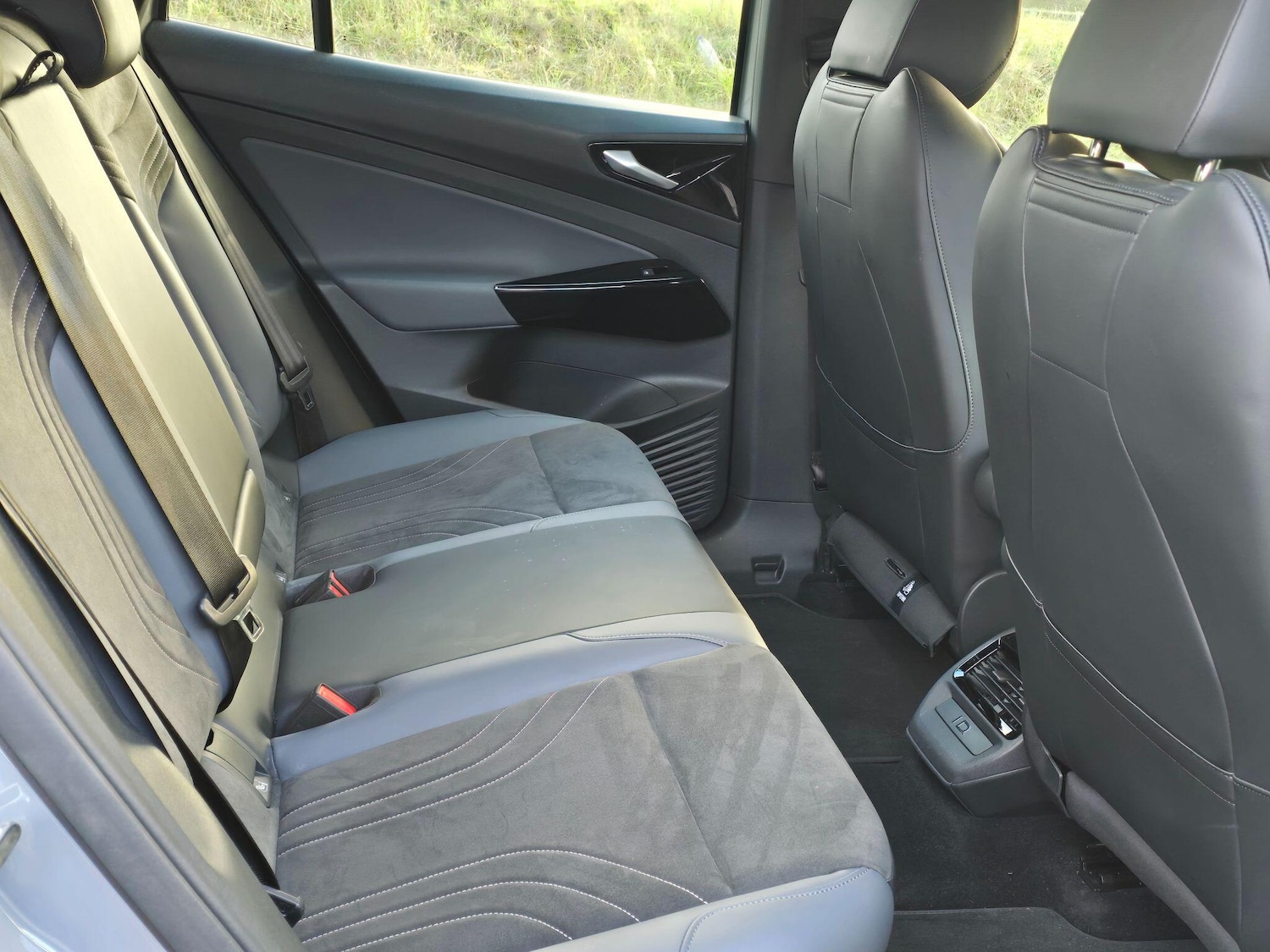 Used Volkswagen ID.4 2023 for sale - 76701648: Photo 15