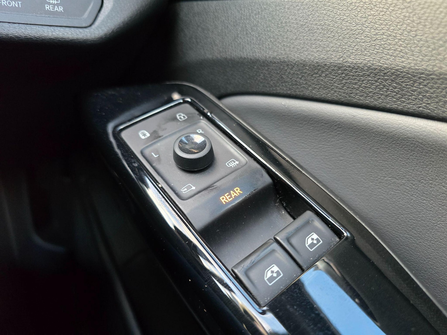 Used Volkswagen ID.4 2023 for sale - 76701648: Photo 19