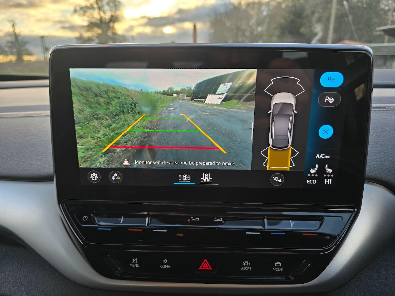 Used Volkswagen ID.4 2023 for sale - 76701648: Photo 21