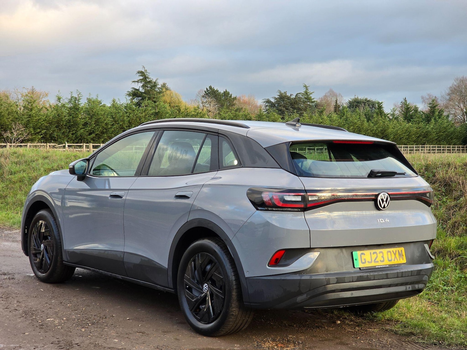 Used Volkswagen ID.4 2023 for sale - 76701648: Photo 4