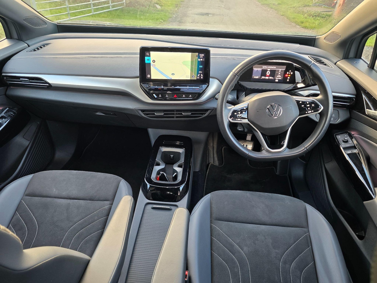 Used Volkswagen ID.4 2023 for sale - 76701648: Photo 6