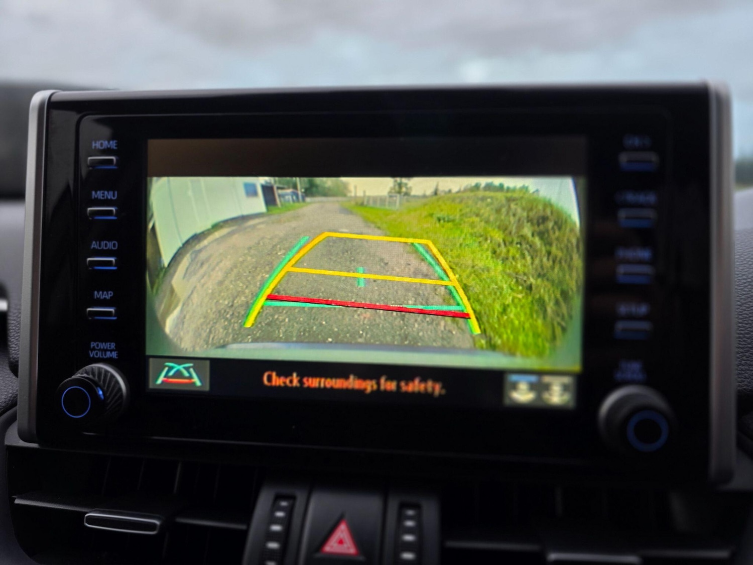 Used Toyota RAV4 2020 for sale - 77098001: Photo 11