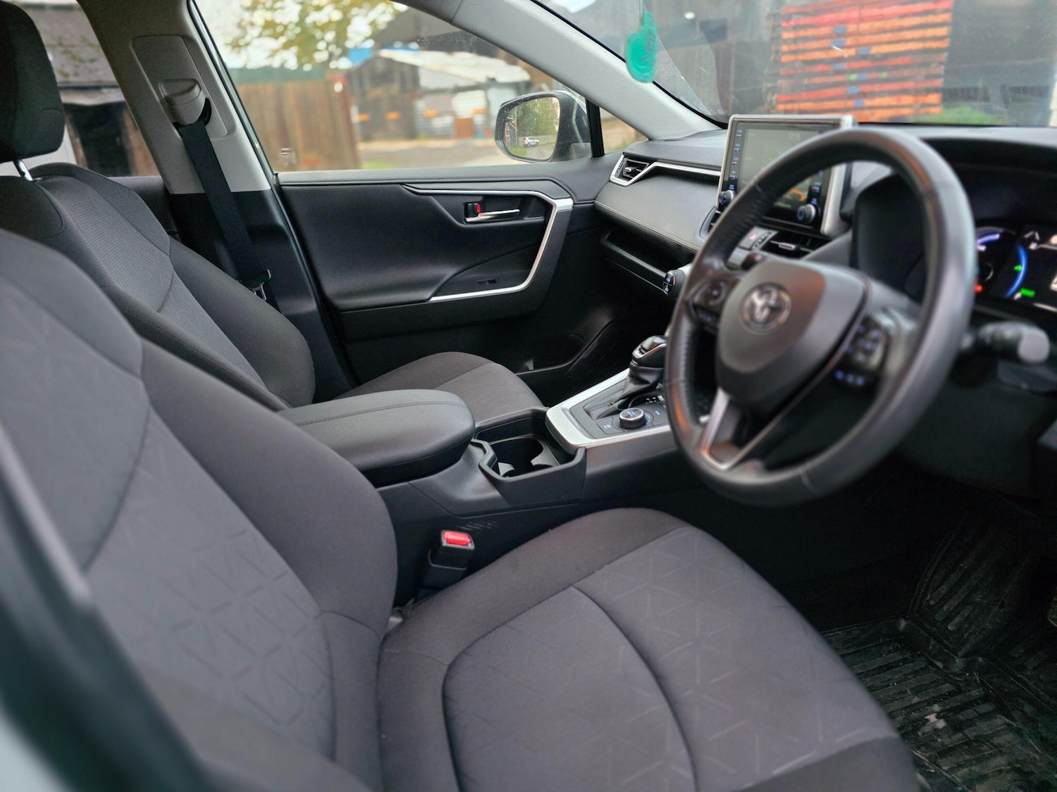 Used Toyota RAV4 2020 for sale - 77098001: Photo 5