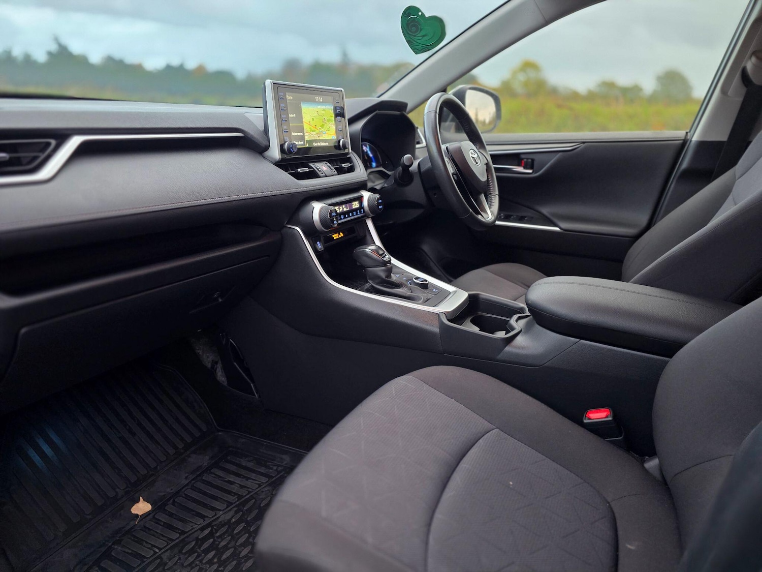 Used Toyota RAV4 2020 for sale - 77098001: Photo 6