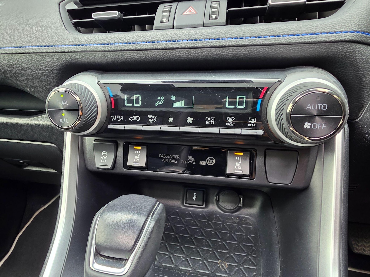 Used Toyota RAV4 2022 for sale - 76424176: Photo 13