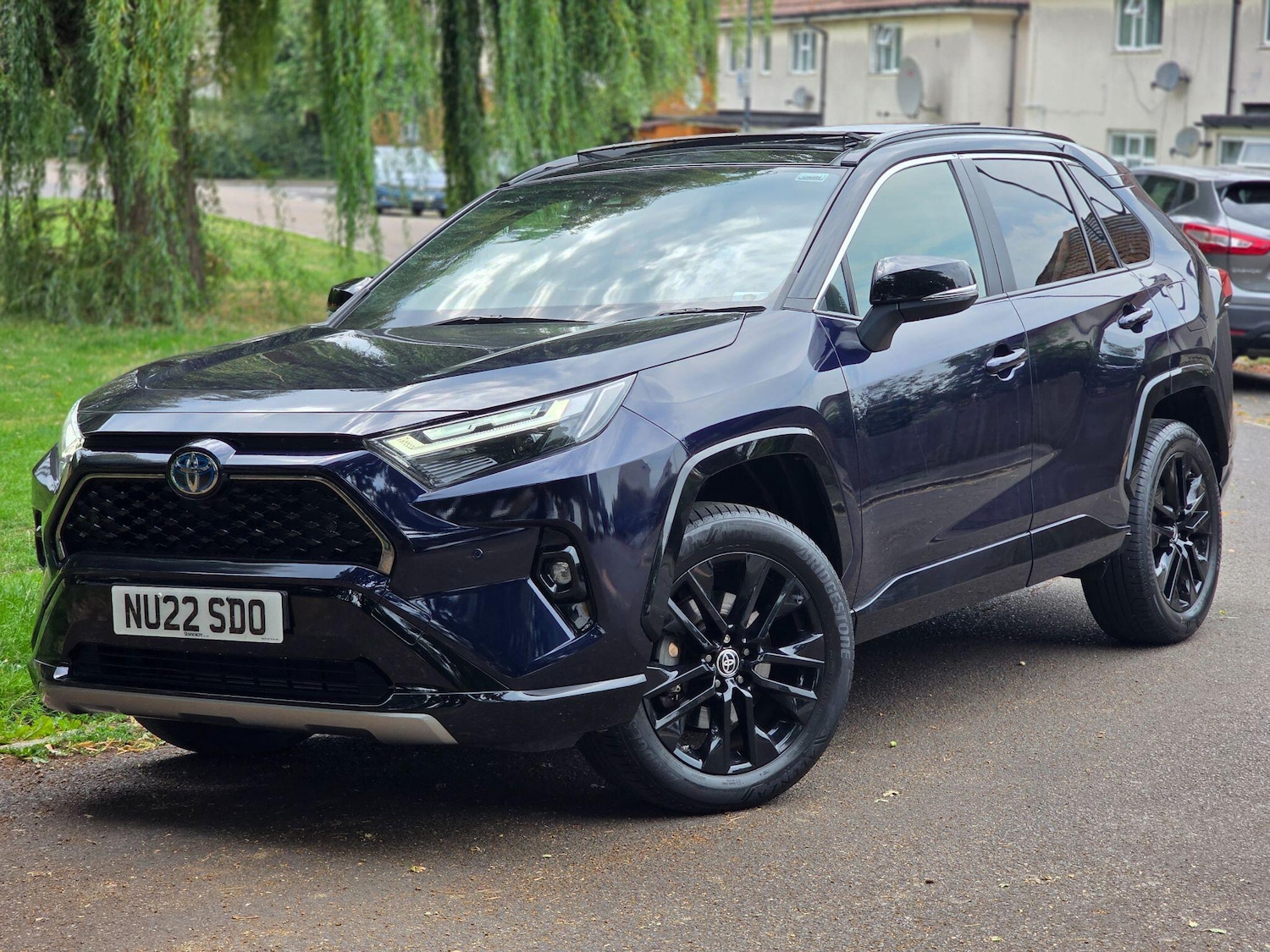 Used Toyota RAV4 2022 for sale - 76424176: Photo 2