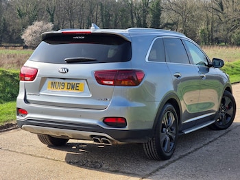 Used Kia Sorento 2019 for sale - 77671835: Photo