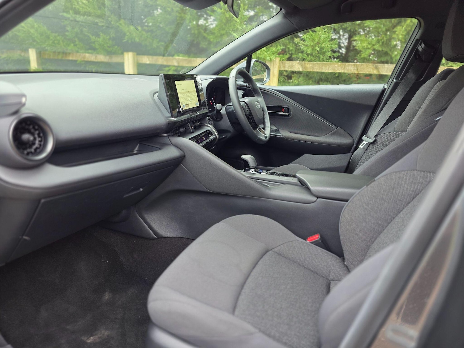 Used Toyota C-HR for sale - 77683767: Photo 7