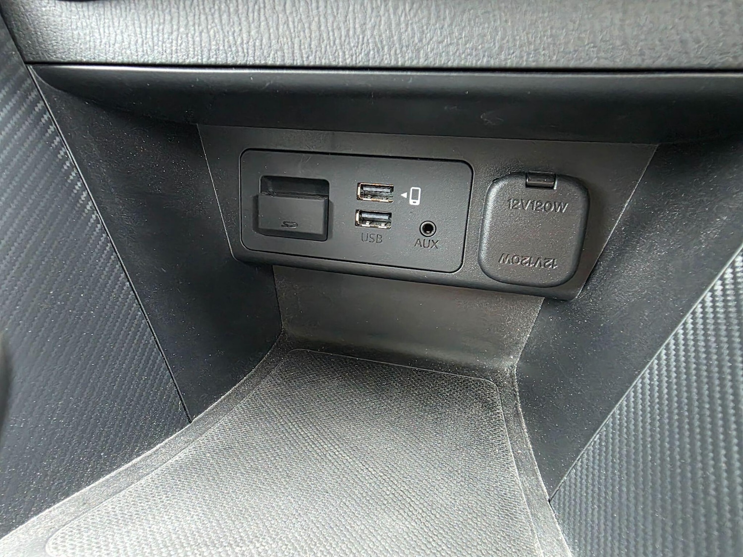 Used Mazda Mazda2 2023 for sale - 77097587: Photo 19