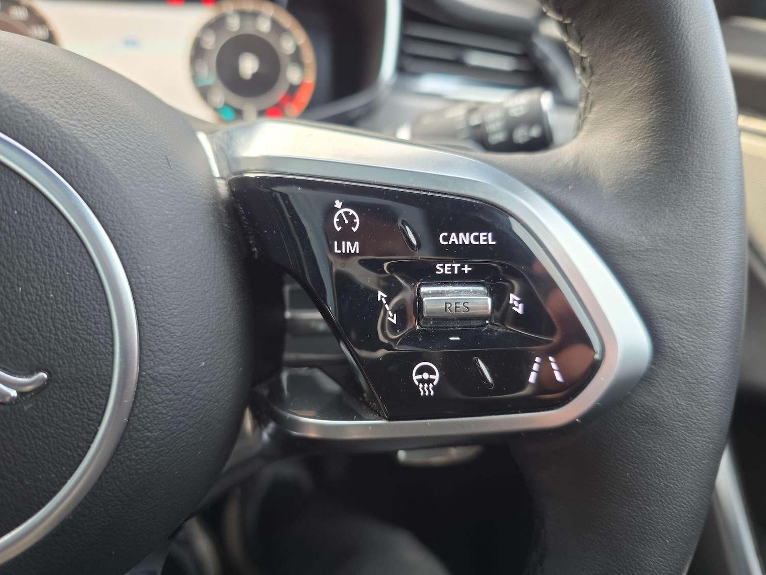 Used Jaguar F-Pace 2024 for sale - 77314570: Photo 20