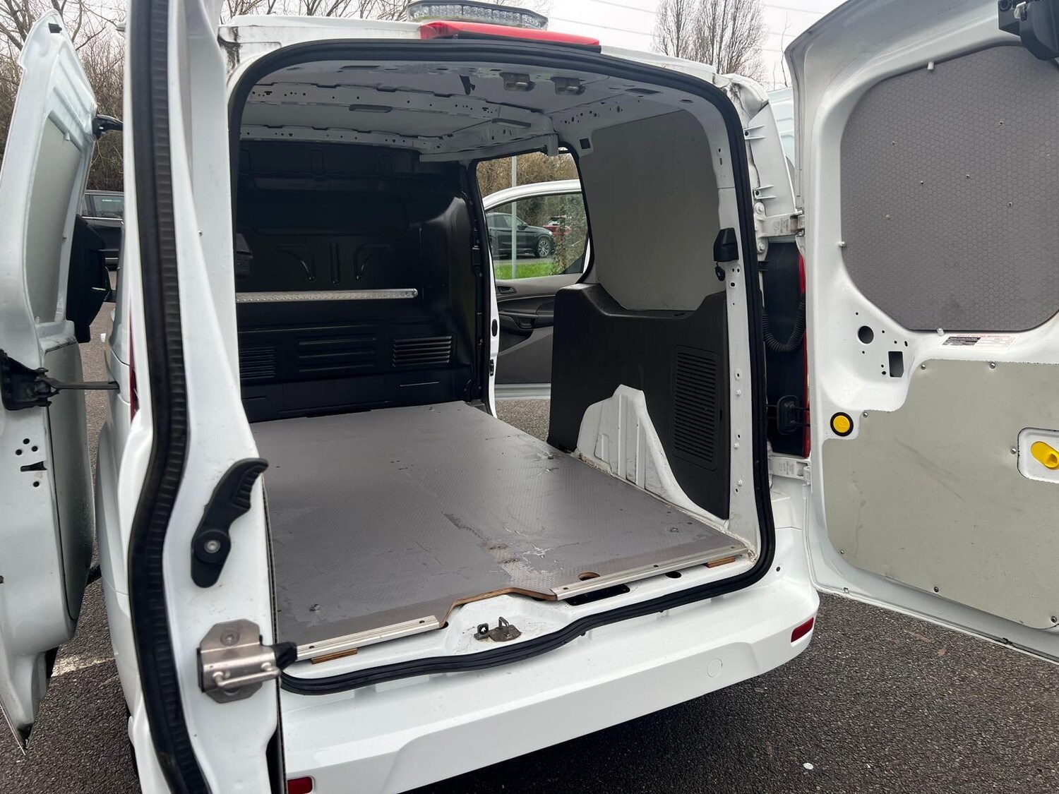 Used Ford Transit Connect 2022 for sale - 77523995: Photo 44