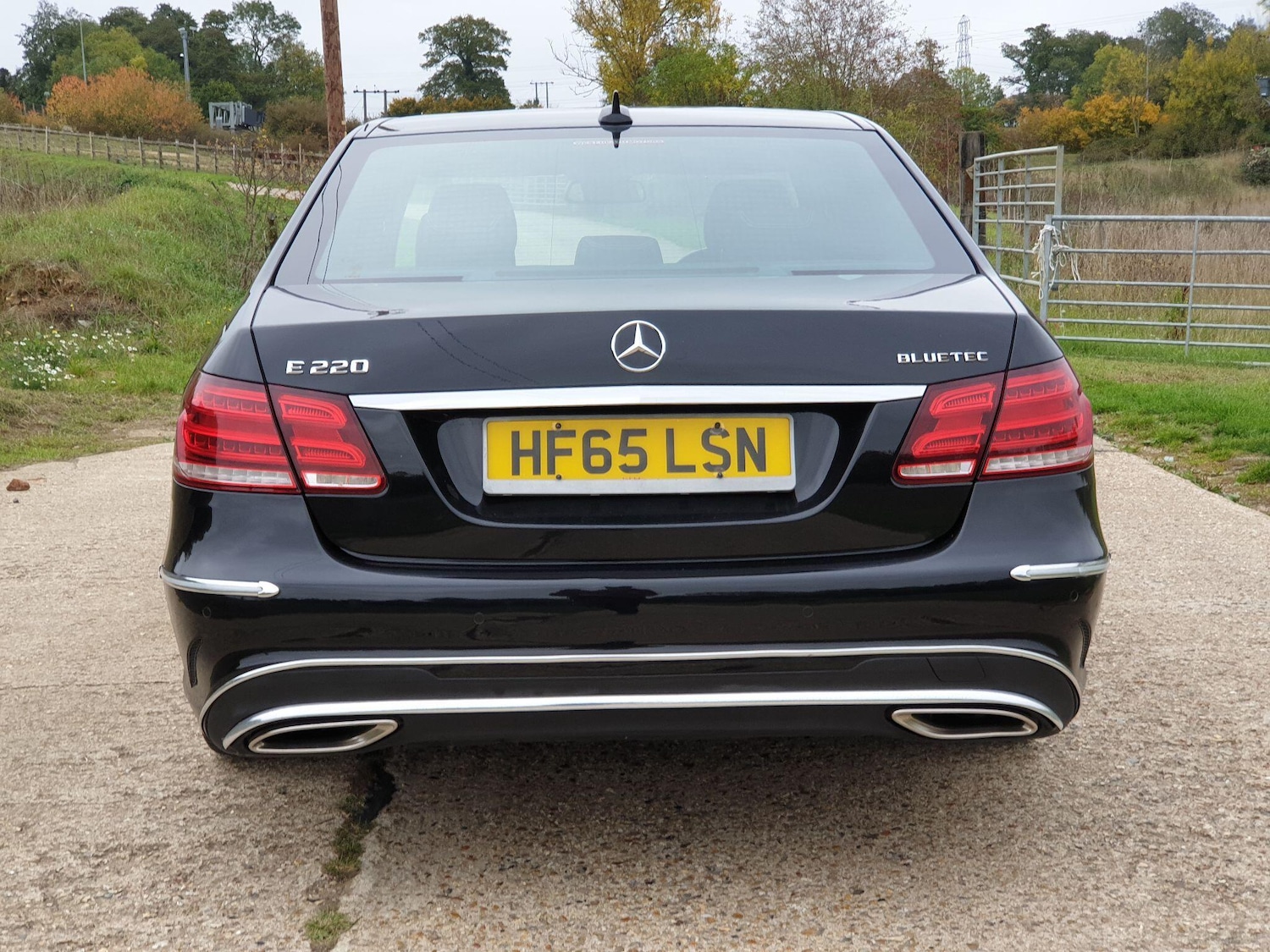 Used Mercedes-Benz E Class 2015 for sale - 76423130: Photo 9