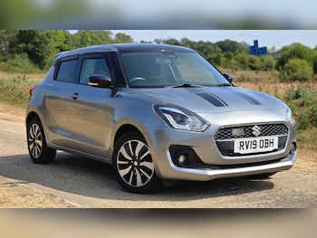 Used Suzuki Swift 2019 for sale - 79540138: Photo