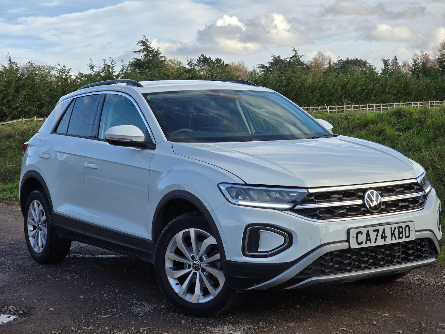 Used Volkswagen T-Roc 2024 for sale - 76671388: Photo 15