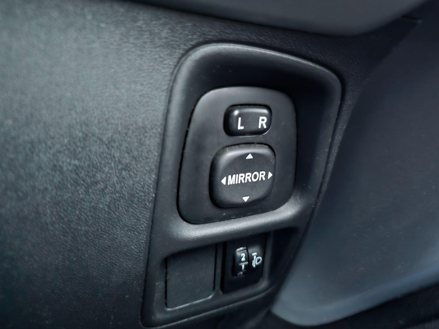 Used Toyota AYGO 2017 for sale - 76572365: Photo 12