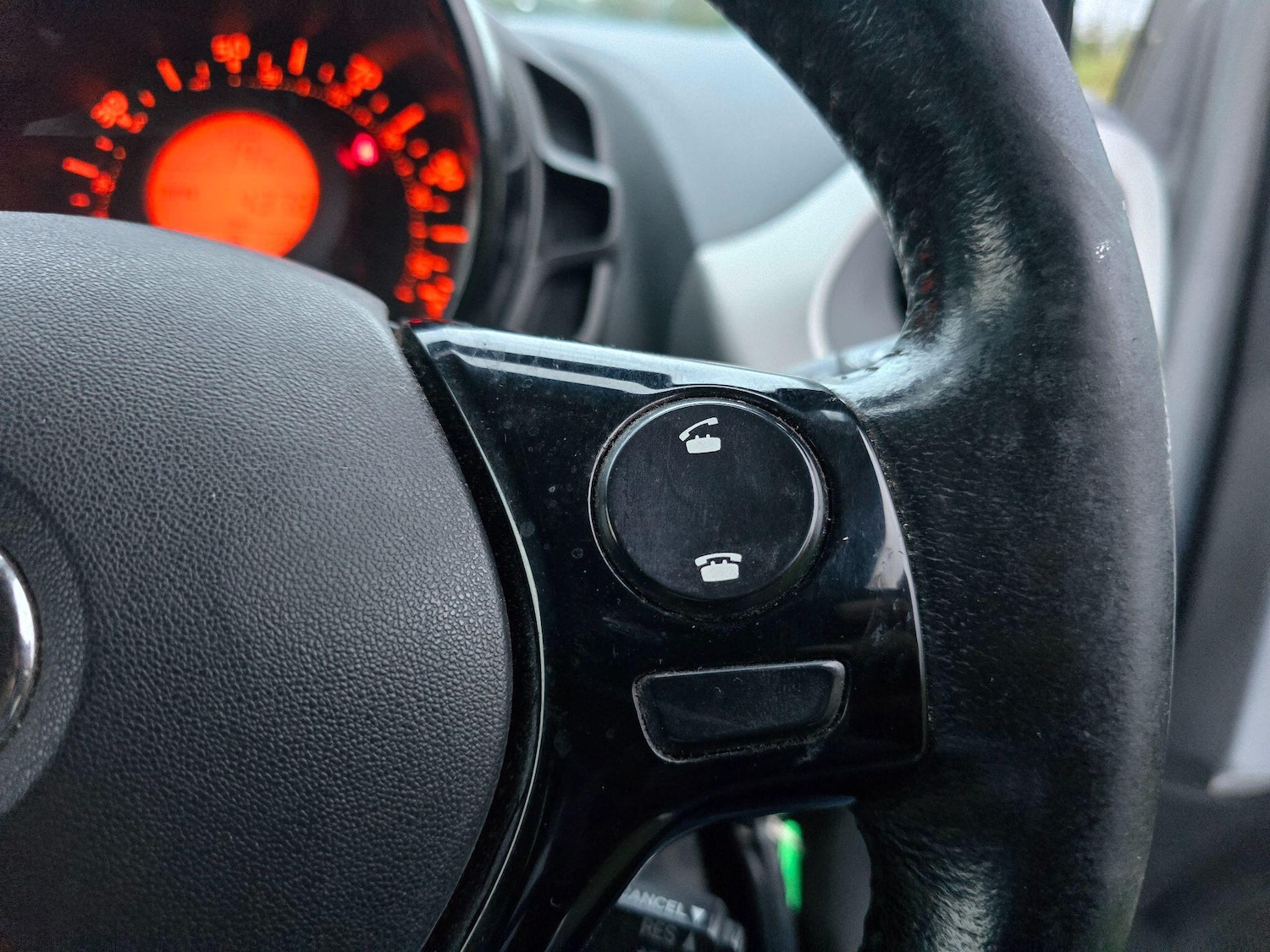 Used Toyota AYGO 2017 for sale - 76572365: Photo 15