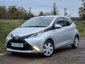 Used Toyota AYGO 2017 for sale - 76572365: Photo