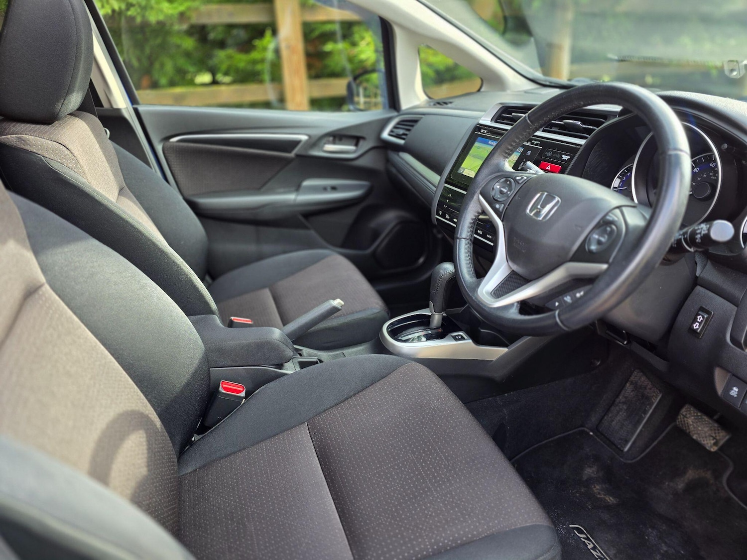 Used Honda Jazz 2016 for sale - 77559090: Photo 5