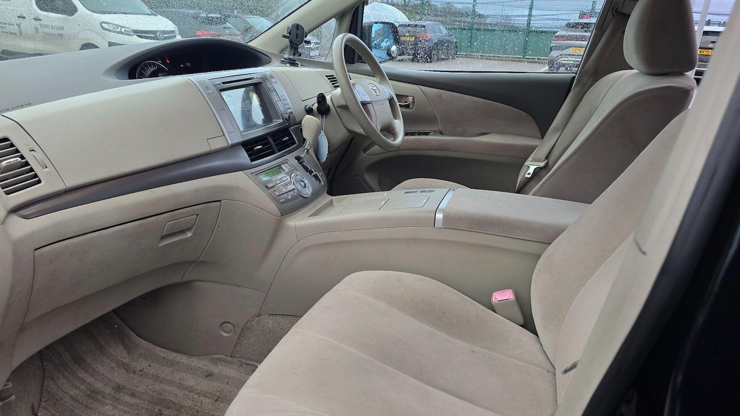 Used Toyota Estima 2016 for sale - 77411029: Photo 5