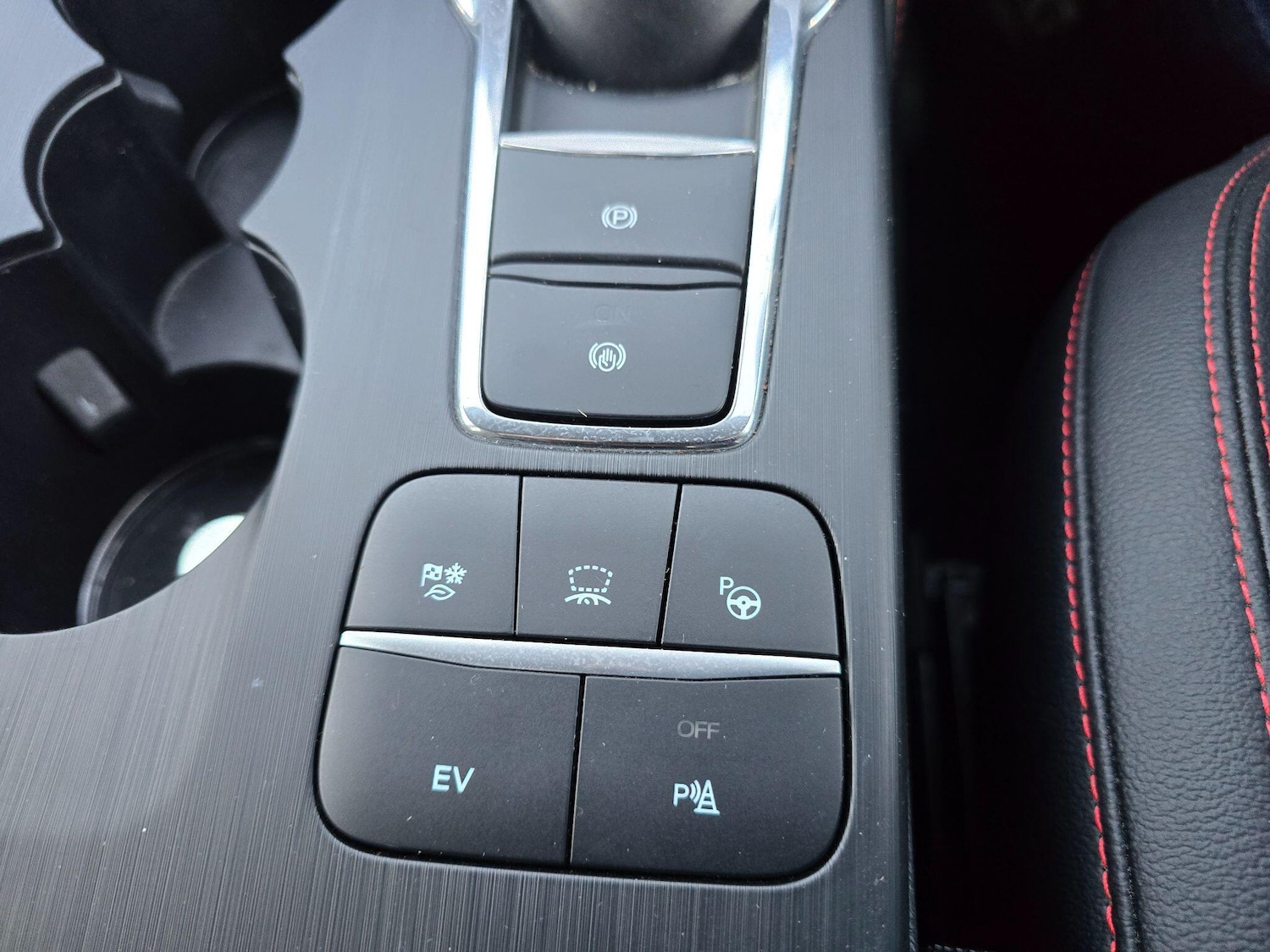 Used Ford Kuga 2023 for sale - 77097804: Photo 28