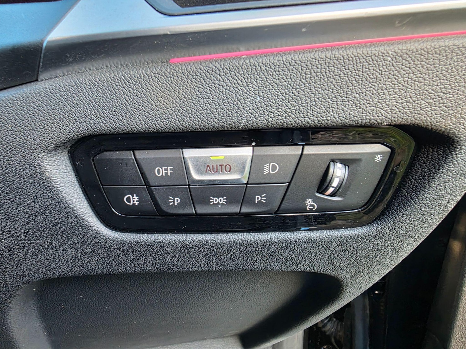 Used BMW 3 Series 2024 for sale - 77098192: Photo 14