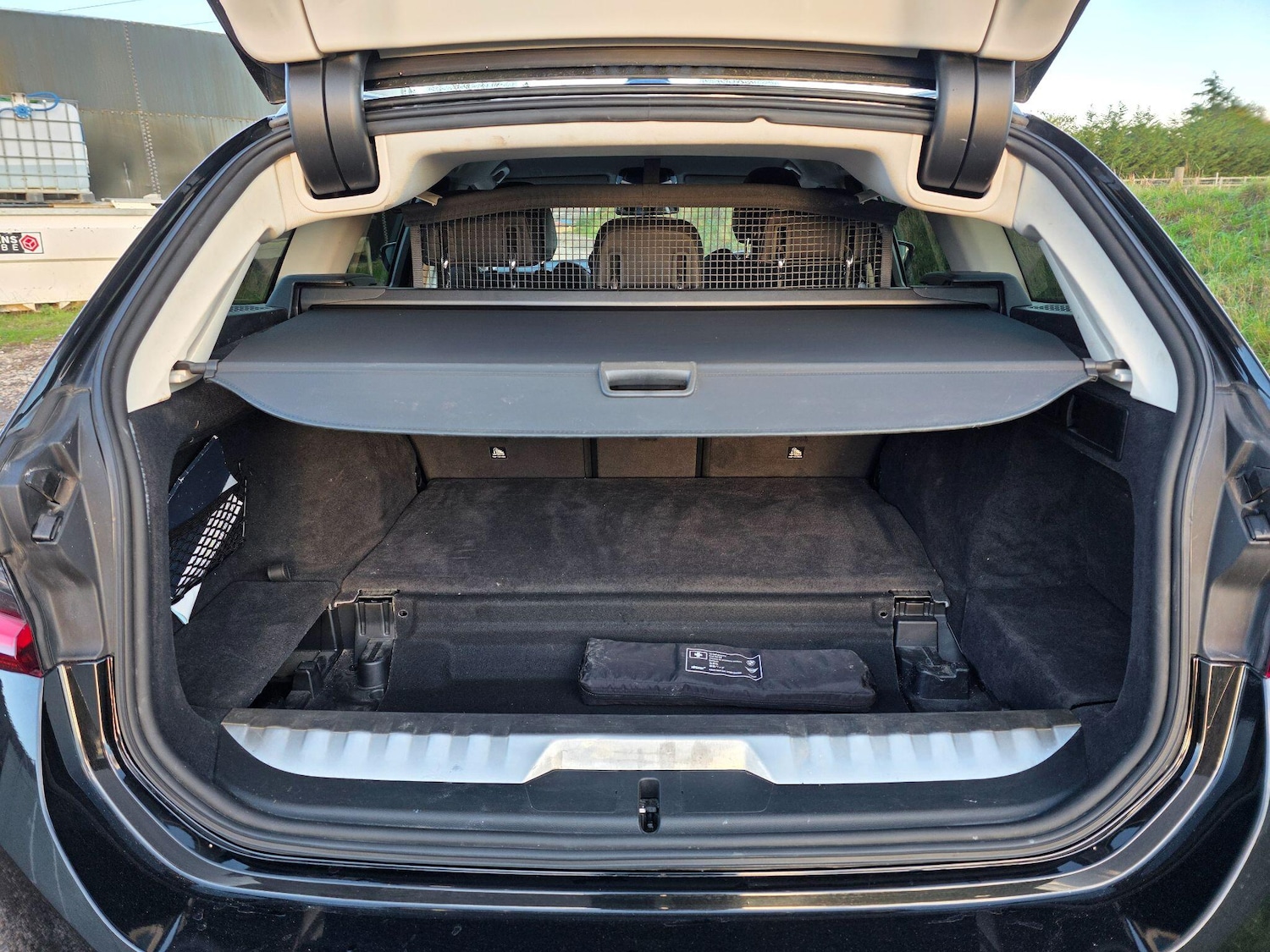 Used BMW 3 Series 2024 for sale - 77098192: Photo 28