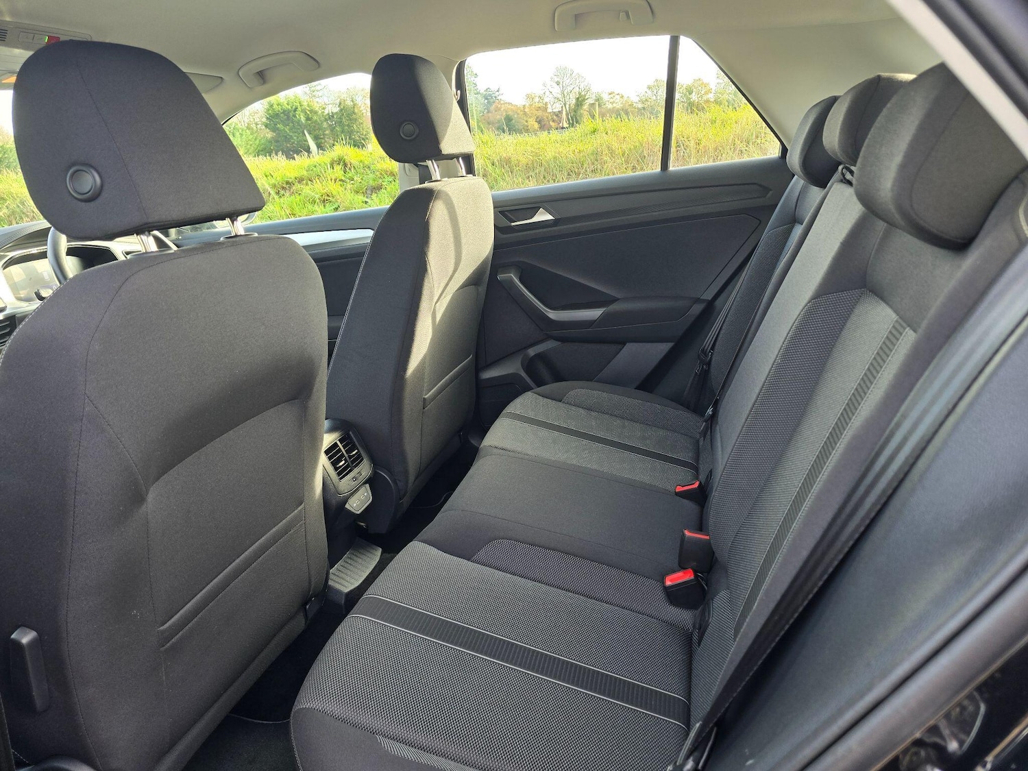 Used Volkswagen T-Roc 2024 for sale - 77097555: Photo 16