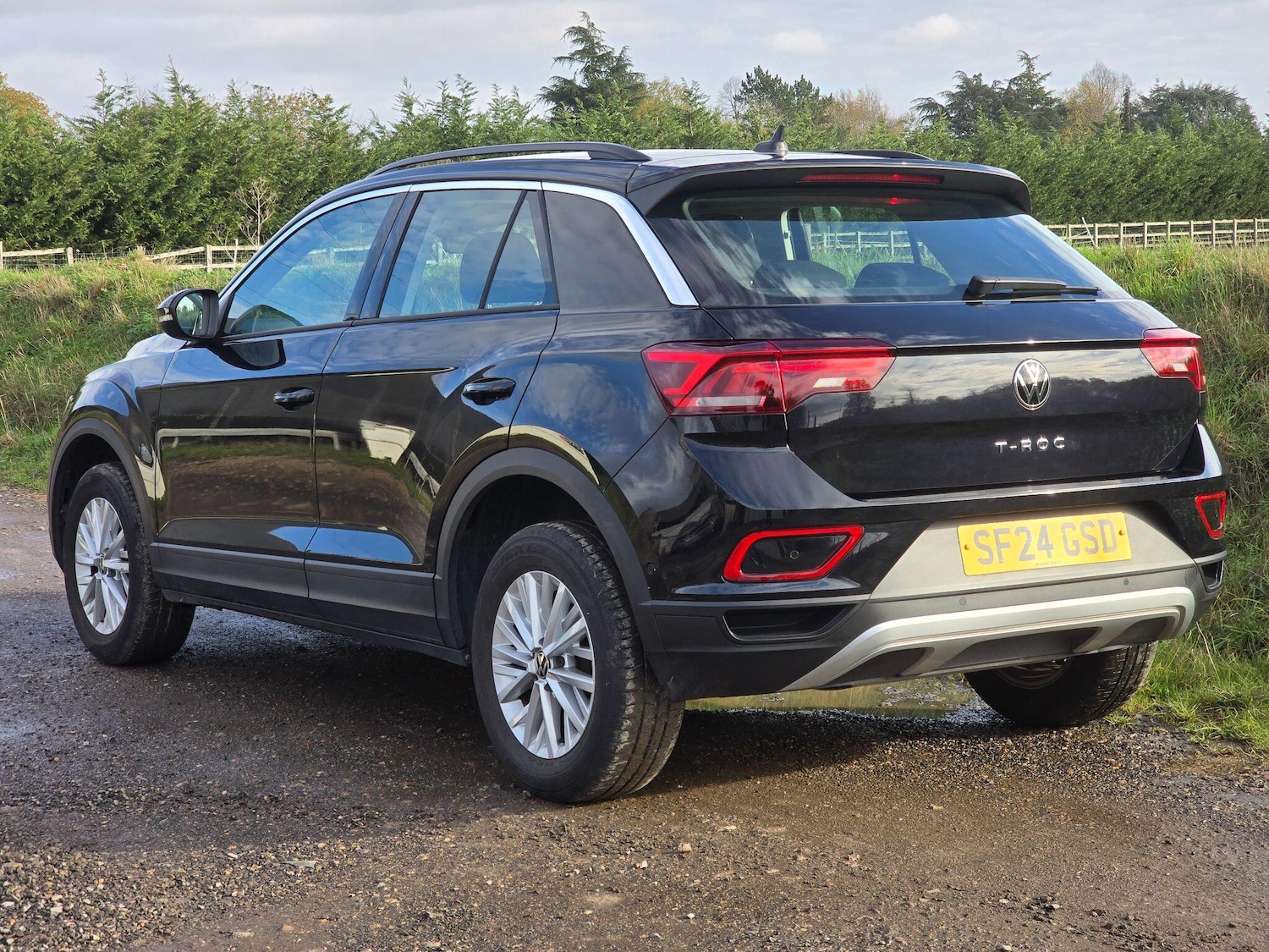 Used Volkswagen T-Roc 2024 for sale - 77097555: Photo 4