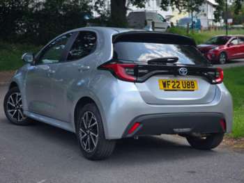 Used Toyota Yaris 2022 for sale - 74823199: Photo