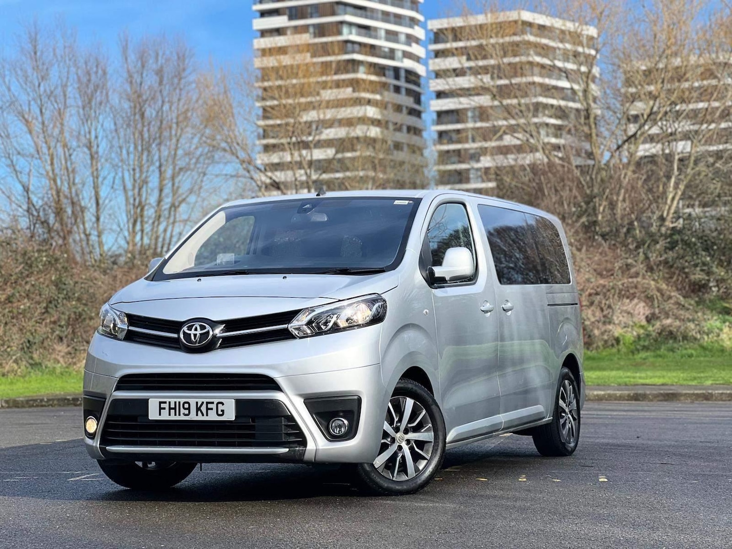 Used Toyota PROACE CITY Verso 2019 for sale - 77098214: Photo 1