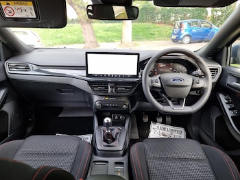 Used Ford Focus 2023 for sale - 76424731: Photo