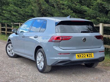Used Volkswagen Golf 2022 for sale - 78602015: Photo