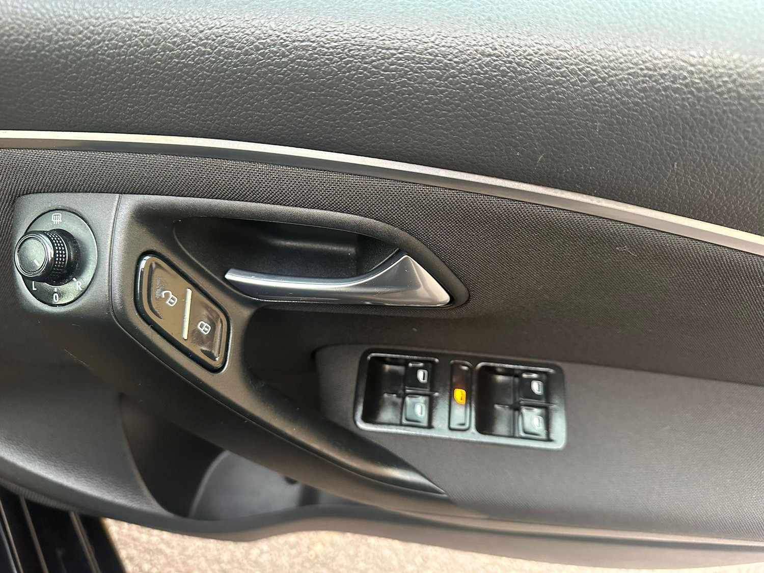 Used Volkswagen Polo 2016 for sale - 76425753: Photo 18