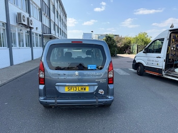 Used Peugeot Partner Tepee 2013 for sale - 76424859: Photo