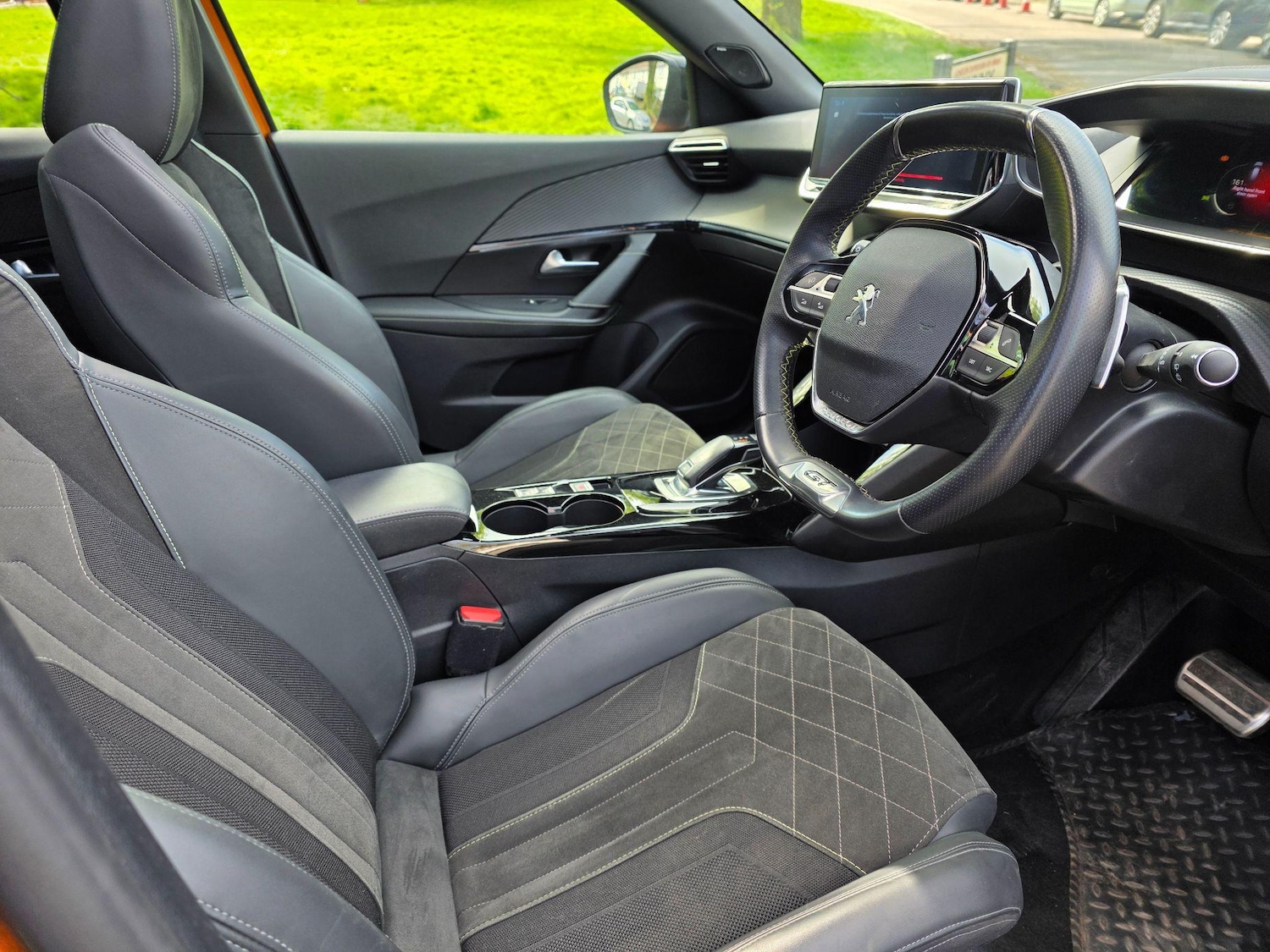 Used Peugeot 2008 2020 for sale - 77097649: Photo 5