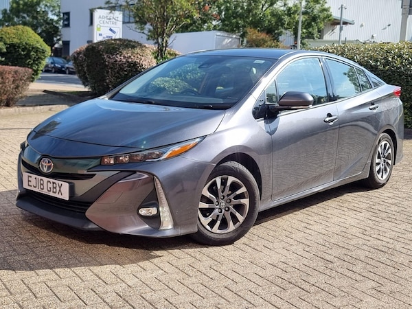 Used Toyota Prius 2018 for sale - 75990978: Photo 9