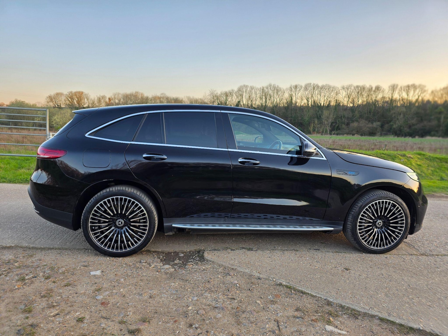 Used Mercedes-Benz EQC for sale - 77939650: Photo 10