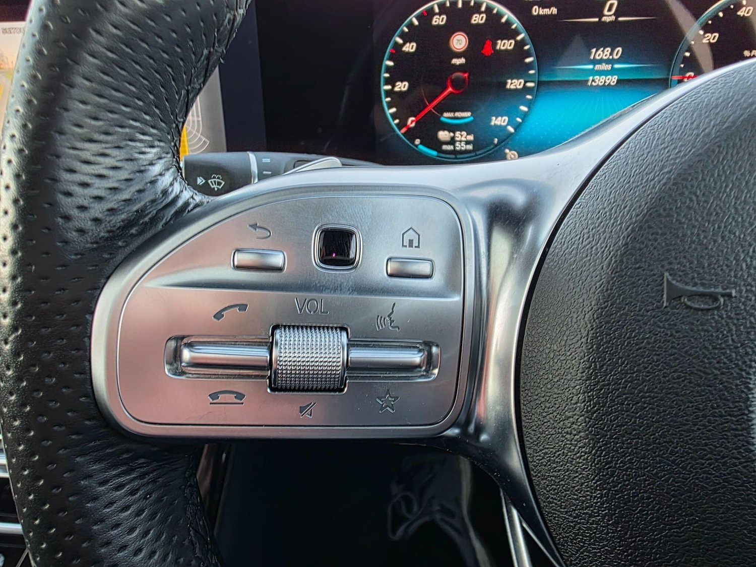 Used Mercedes-Benz EQC for sale - 77939650: Photo 21