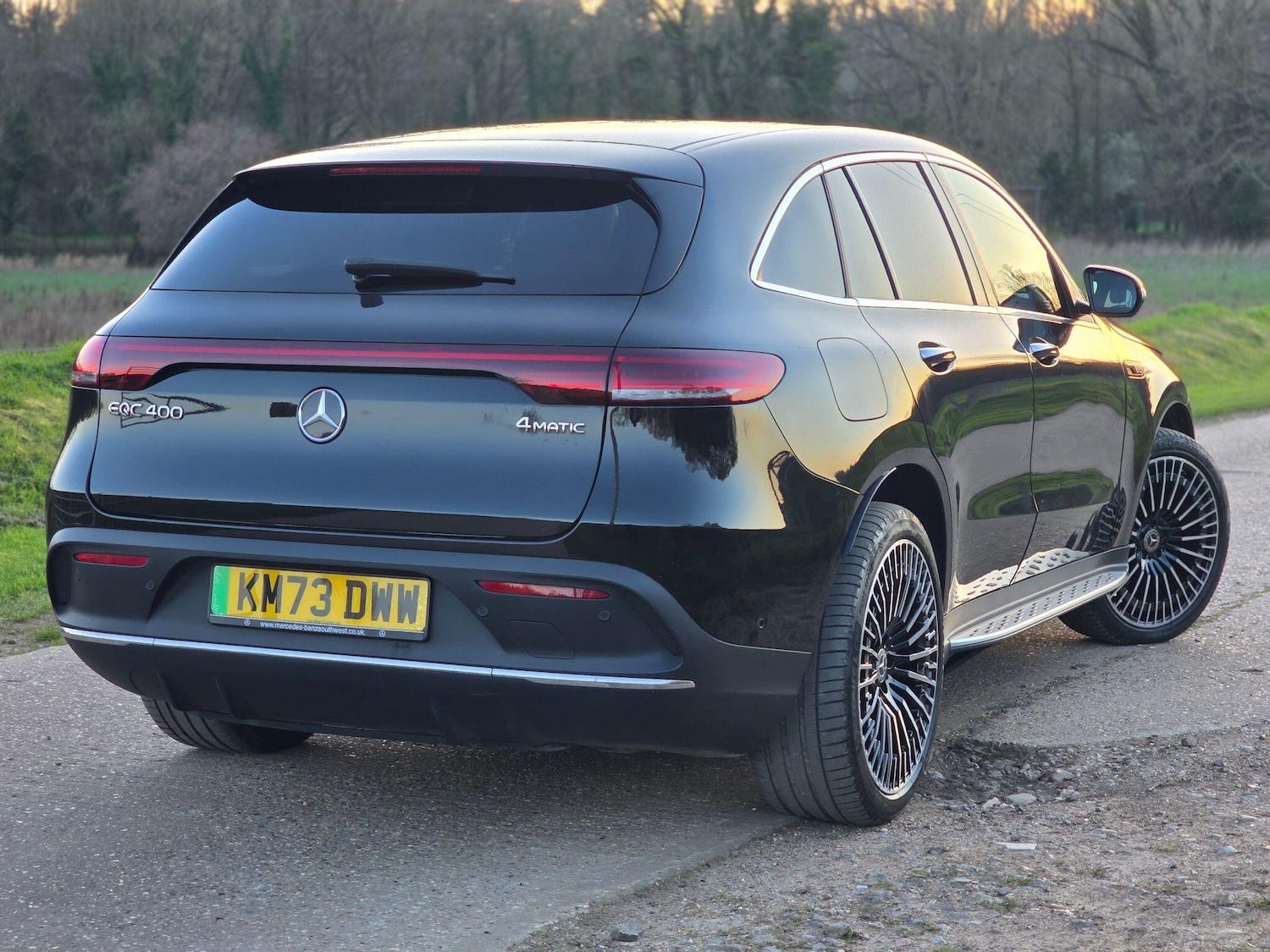 Used Mercedes-Benz EQC for sale - 77939650: Photo 3