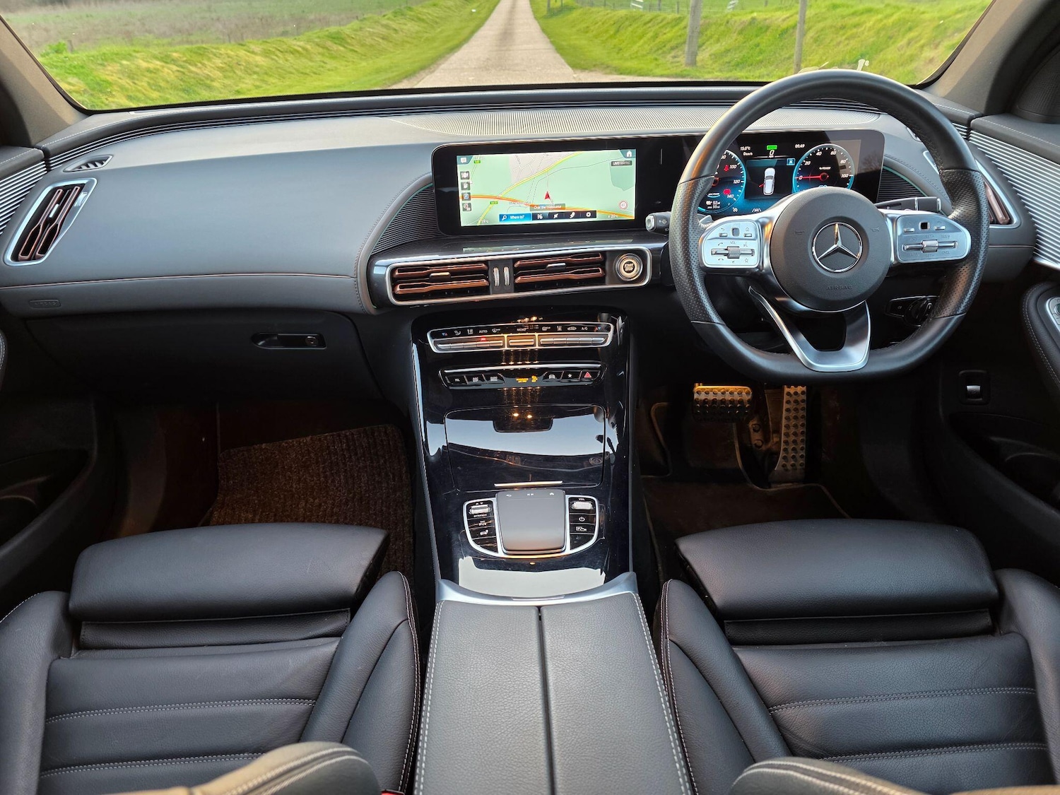 Used Mercedes-Benz EQC for sale - 77939650: Photo 6