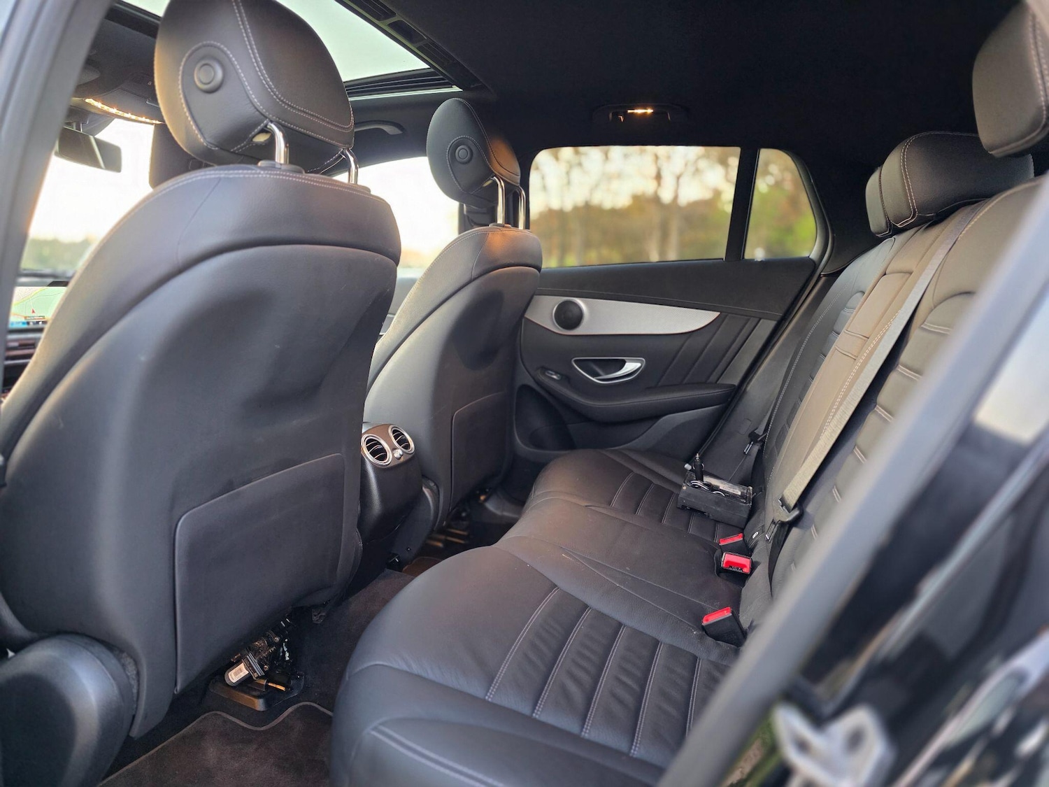 Used Mercedes-Benz EQC for sale - 77939650: Photo 8