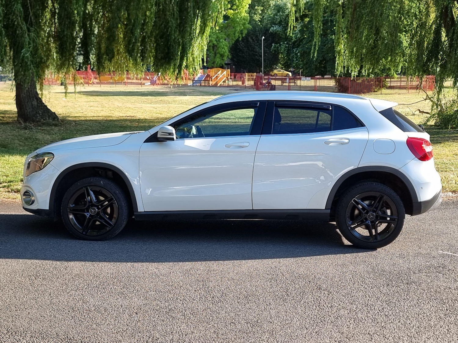 Used Mercedes-Benz GLA 2018 for sale - 76059995: Photo 10