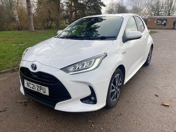Used Toyota Yaris 2021 for sale - 78752652: Photo