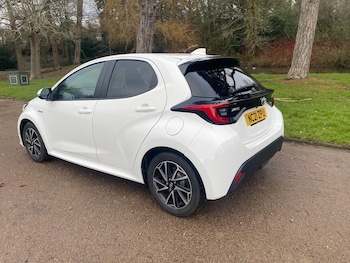 Used Toyota Yaris 2021 for sale - 78752652: Photo