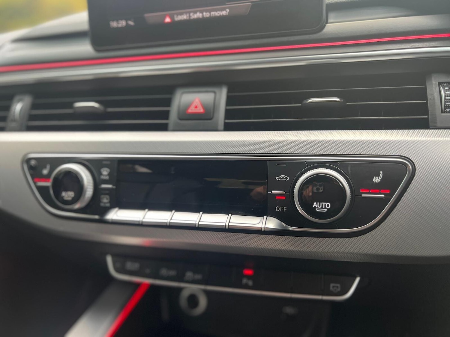 Used Audi A4 2018 for sale - 77098176: Photo 39